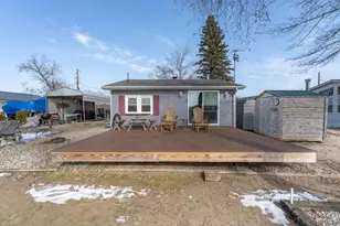 17863 Point Dr, Barryton, MI 49305 - Photo 4