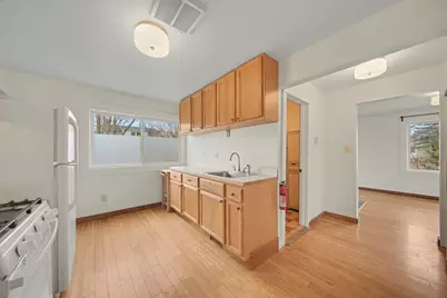 808 E Cross Street, Ypsilanti, MI 48198 - Photo 10