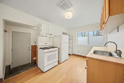 808 E Cross Street, Ypsilanti, MI 48198 - Photo 14