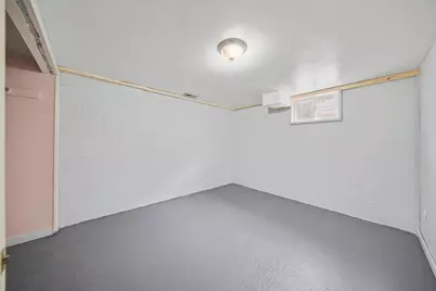 808 E Cross Street, Ypsilanti, MI 48198 - Photo 12