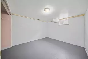 808 E Cross St, Ypsilanti, MI 48198 - Photo 12