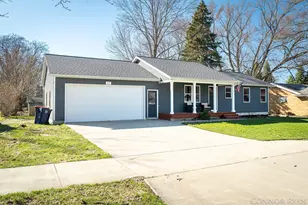 270 Dartmouth Ave, Holland, MI 49423 - Photo 2