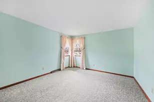 1728 Vinecroft St NW, Grand Rapids, MI 49544 - Photo 12