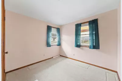 1728 Vinecroft Street NW, Grand Rapids, MI 49544 - Photo 16