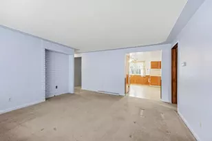 1728 Vinecroft St NW, Grand Rapids, MI 49544 - Photo 6