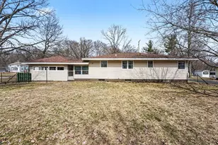 1728 Vinecroft St NW, Grand Rapids, MI 49544 - Photo 26