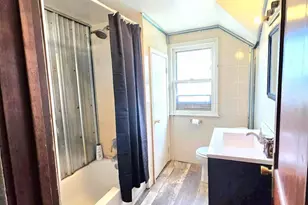 12409 Bellevue Rd, Battle Creek, MI 49014 - Photo 12