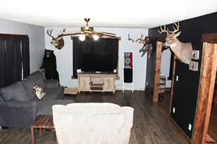 12409 Bellevue Rd, Battle Creek, MI 49014 - Photo 8