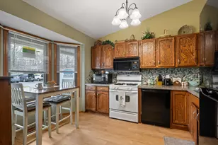 2241 Southgate Dr SE, Grand Rapids, MI 49508 - Photo 14