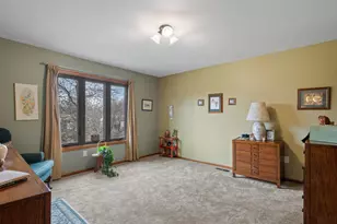 2241 Southgate Dr SE, Grand Rapids, MI 49508 - Photo 18