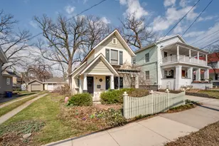 1441 Milton St SE, Grand Rapids, MI 49506 - Photo 2