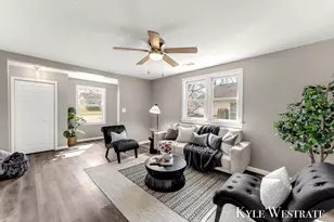 489 W 23rd St, Holland, MI 49423 - Photo 6