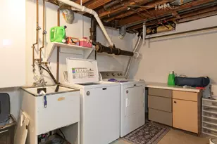 8765 Buckskin Dr, Commerce Township, MI 48382 - Photo 36