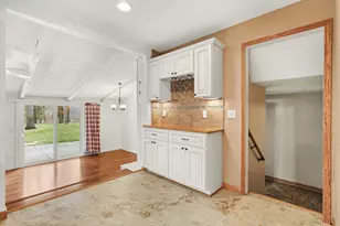 3256 Dorais Dr NE, Grand Rapids, MI 49525 - Photo 10