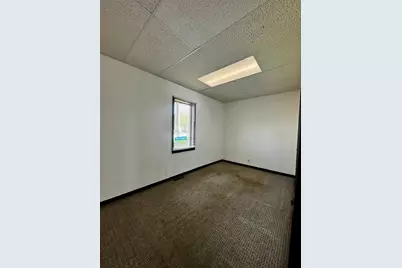 5604 Cleveland Avenue, Stevensville, MI 49127 - Photo 18