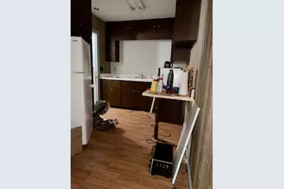 5604 Cleveland Avenue, Stevensville, MI 49127 - Photo 4