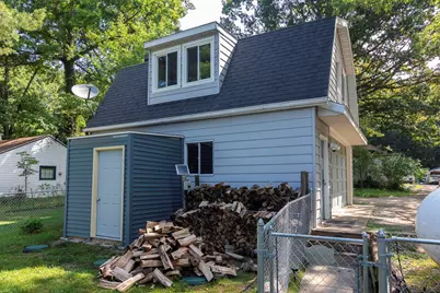 124 Peterson Drive, Gobles, MI 49055 - Photo 4