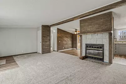 67429 N Shore Drive, Edwardsburg, MI 49112 - Photo 2