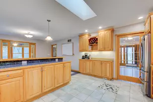 5933 Salabelle St, Jackson, MI 49201 - Photo 10