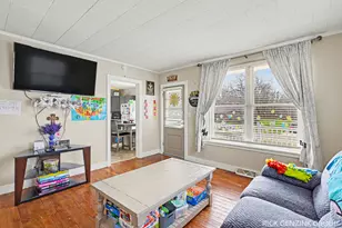 614 W High St, Bangor, MI 49013 - Photo 6