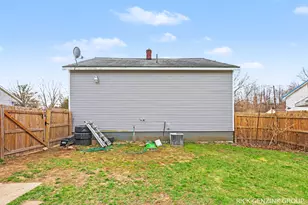 614 W High St, Bangor, MI 49013 - Photo 26