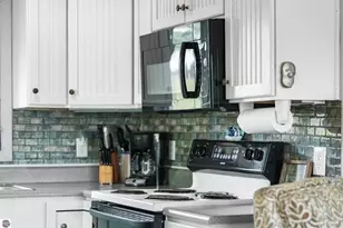 9301 E 50 Rd, Cadillac, MI 49601 - Photo 28