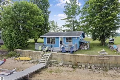 9301 E 50 Road, Cadillac, MI 49601 - Photo 4