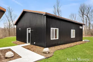 3708 Pine Ln, Saranac, MI 48881 - Photo 4