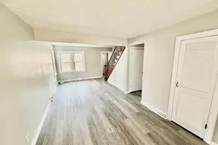 2846 Oak St, Stevensville, MI 49127 - Photo 4