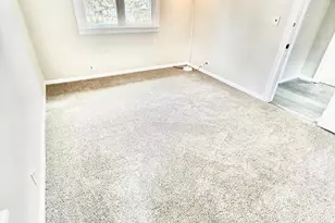 2846 Oak St, Stevensville, MI 49127 - Photo 12