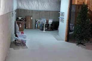 34387 Ann Arbor Trail, Livonia, MI 48150 - Photo 50