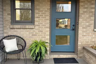 2135 Apple Ave NW, Grand Rapids, MI 49504 - Photo 2