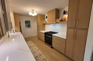 2135 Apple Ave NW, Grand Rapids, MI 49504 - Photo 12