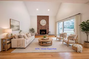 19 Westbury Ct, Ann Arbor, MI 48105 - Photo 4