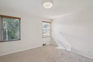 1 Woodrow Ct, Battle Creek, MI 49015 - Photo 12