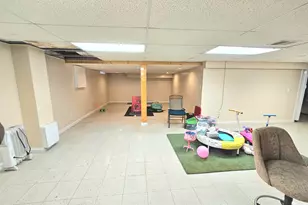 23015 Brandywynne St, Southfield, MI 48033 - Photo 16