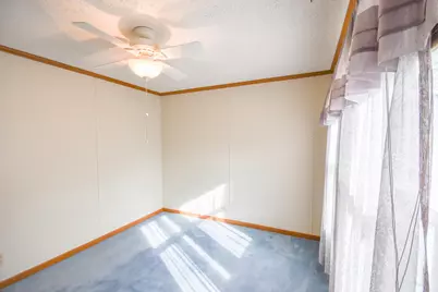 605 Cedar Court, Jonesville, MI 49250 - Photo 14