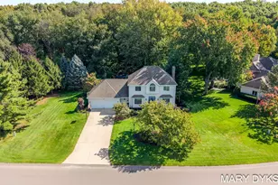 145 Bay Meadows Dr, Holland, MI 49424 - Photo 8