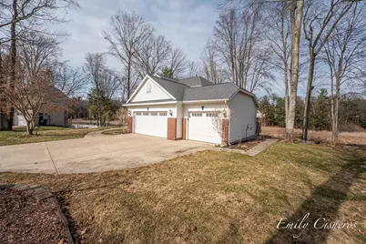 14903 Hawthorne Street, Grand Haven, MI 49417 - Photo 6