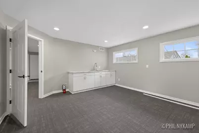 983 Lincoln Avenue #101/102, Holland, MI 49423 - Photo 8