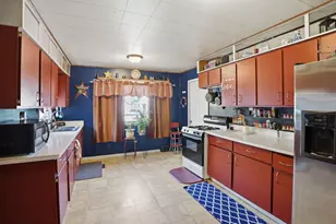 330 Cleveland St, Nashville, MI 49073 - Photo 14