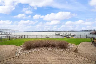 5363 Paw Paw Lake Rd, Coloma, MI 49038 - Photo 6