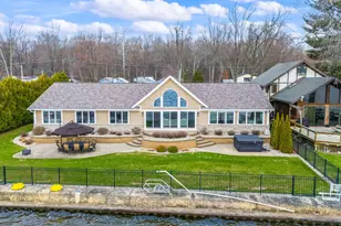 5363 Paw Paw Lake Rd, Coloma, MI 49038 - Photo 4