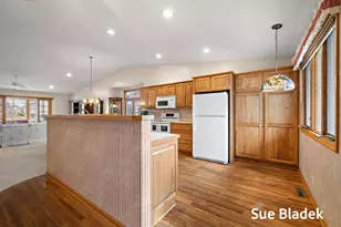 575 Noroak Ct, Holland, MI 49424 - Photo 12