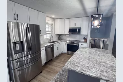 205 Bartlett Street, Clayton, MI 49236 - Photo 4