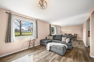 1999 Baldwin Dr, Niles, MI 49120 - Photo 4