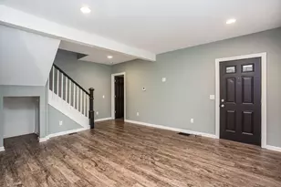 908-910 Temple Street SE, Grand Rapids, MI 49507 - Photo 4