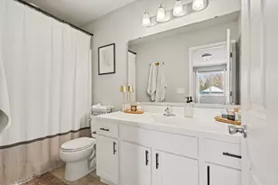 1743 Harper Grove Ln, Vicksburg, MI 49097 - Photo 16