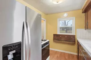 404 Upland Ave, Pontiac, MI 48340 - Photo 12