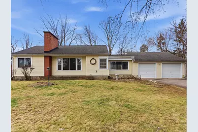 404 Upland Avenue, Pontiac, MI 48340 - Photo 1